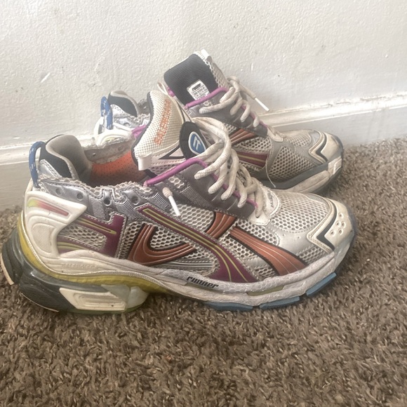 Balenciaga Other - Balenciaga runner multi color MUST PICK UP YOURSELF size 9.5 euro 42